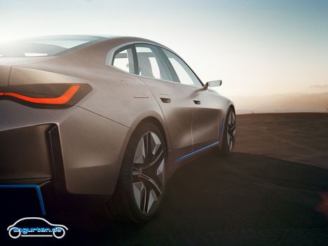 BMW Concept i4 - Genf 2020 - Dabei soll er dann trotzdem nach WLTP bis zu 600 km Reichsweite bringen.