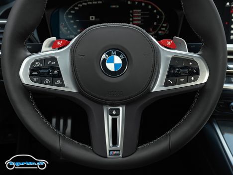 BMW M3 Limousine G80 - Lenkrad und Kombiinstrument