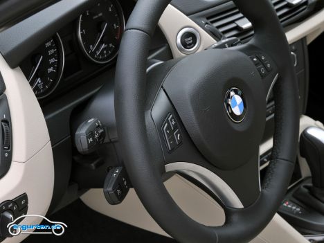 BMW X1 - Lenkrad