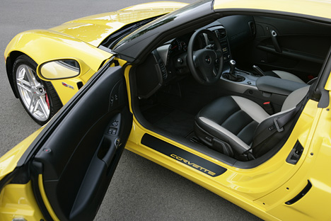 Corvette Z06, Innenraum und Tür