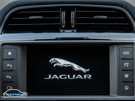 Jaguar XE - Bild 23