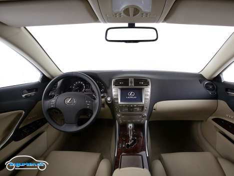 Lexus IS - Innenraum: Cockpit
