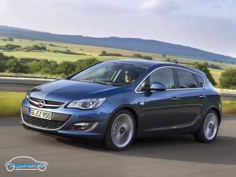 Vor allem an der Frontpartie hat Opel beim Facelift des Astra J im Herbst 2012 herumgeschraubt.
