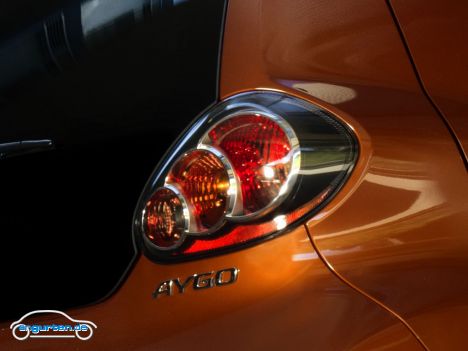 Toyota Aygo 2012 - Ebenso sind die Rückleuchten gleich geblieben.