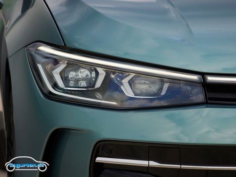 VW Passat 9 Variant - Der Passat 9 bekommt natürlich auch das LED Matrixlicht IQ.Light als Option. Hier im Bild ist es dargestellt. Was genau die Serienlichter in den Ausstattungen sind, wissen wir bislang leider noch nicht.