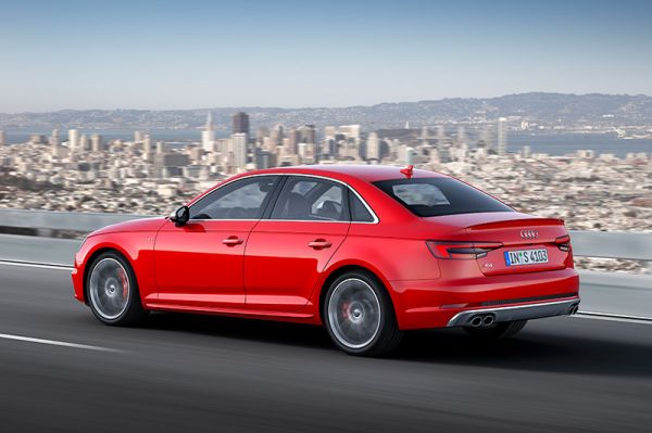 Parallel zur IAA wird auch der neue Audi S4 angekündigt. Bild: Audi