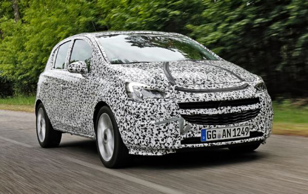 Noch im Tarnanzug: Der neue Opel Corsa E soll noch in 2014 bei den Händlern stehen.