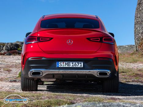 Mercedes GLE Coupe - Heckansicht, rot