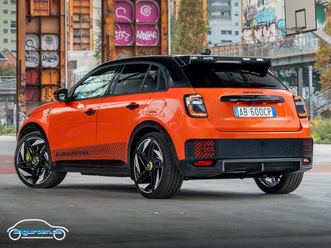 Abarth 600e Competizione - Heckansicht