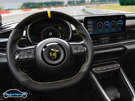 Abarth 600e Tourismo - Cockpit
