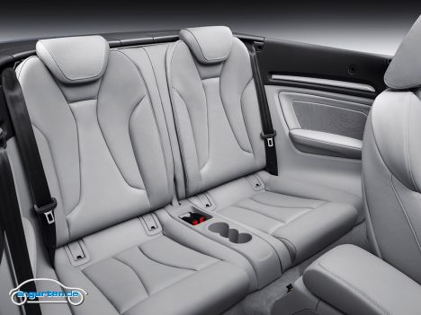 Audi A3 Cabrio - Der Innenraum ist ähnlich wie beim A3 - hochwertige Lederausstattungen gibt es selbstverständlich.