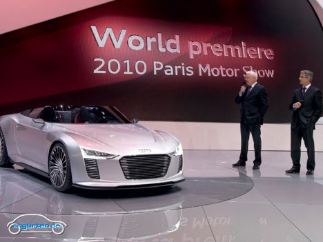 Audi e-tron Spyder - Vorstellung auf dem Pariser Automobilsalon 2010