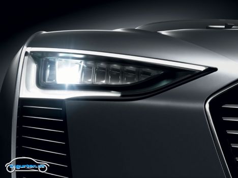 Audi e-tron Spyder - Frontscheinwerfer