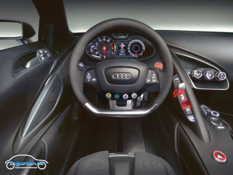Audi Le Mans quattro, Innenraum