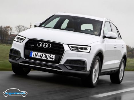 Audi Q3 Facelift - Farbe: Gletscherweiß Metallic