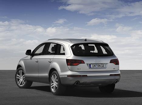 Audi Q7 - 