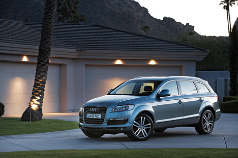 Audi Q7 - 