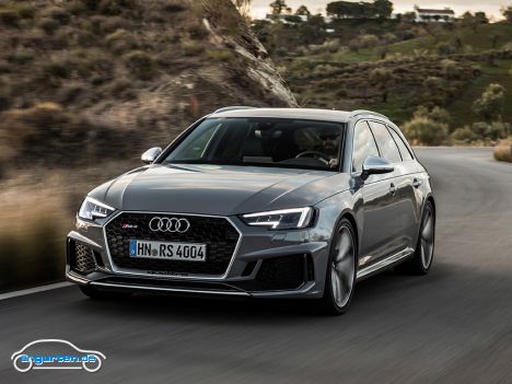 Audi RS 4 (2017) - Bild 18