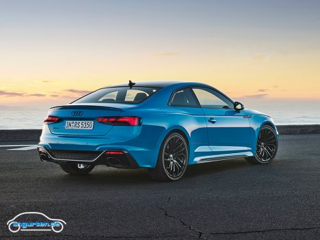 Audi RS 5 Facelift 2020 - Heckansicht, seitlich