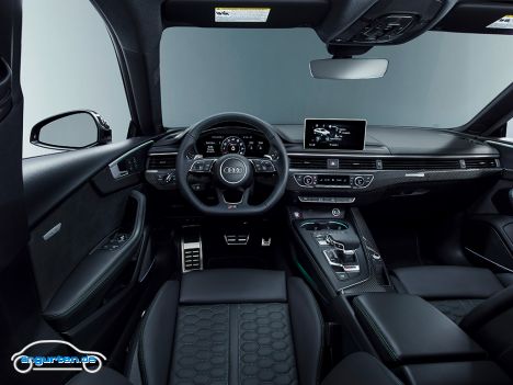 Den Audi RS 5 gibt es jetzt auch als Sportback mit vier Türen. - Bild 5