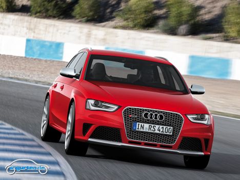 Audi RS 4 Avant - Die Höchstgeschwindigkeit gibt es wahlweise bei 250 km/h oder - gegen Aufpreis - bei 280 km/h. Beide sind dann noch abgeregelt.