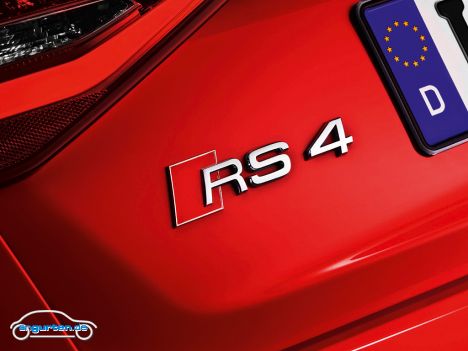 Audi RS 4 Avant - Allradantrieb ist bei den Leistungsdaten selbstverständlich.