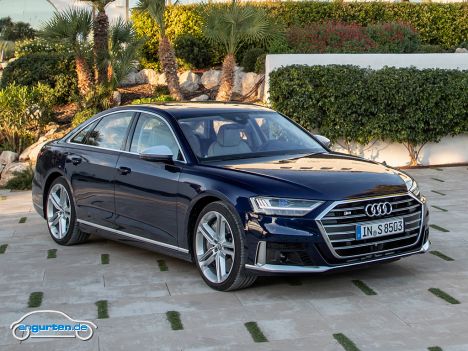 Der neue Audi S8 - von vorne …