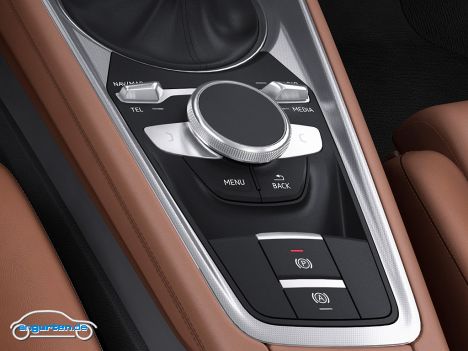 Audi TT Coupe 2014 - Die Bedienung erfolgt praktisch über die Mittelkonsole. Drehregler und Kippschalter - mehr nicht.