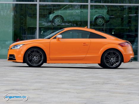 Audi TTS Coupe - 18 Zoll Räder sind Standard. Reifen: 245/40 R18