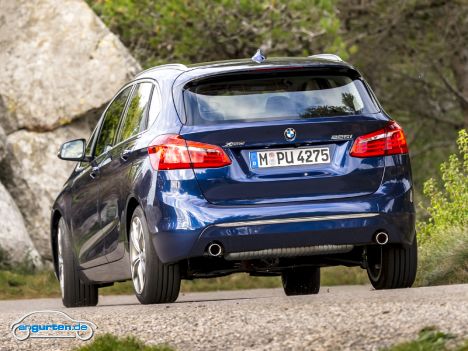 BMW 2er Active Tourer - Farbe: Imperialblau Metallic