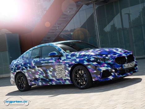 Noch getarnt: BMW 2er Gran Coupe - Bild 9