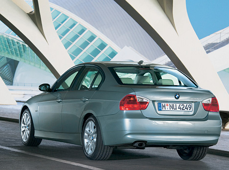 BMW 320i