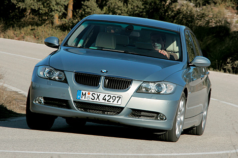 BMW 320i