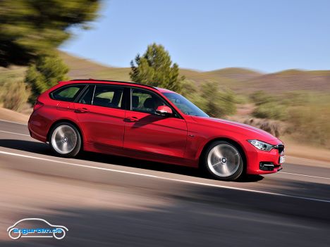 BMW 3er Touring - Melbourne Rot, Seitenansicht