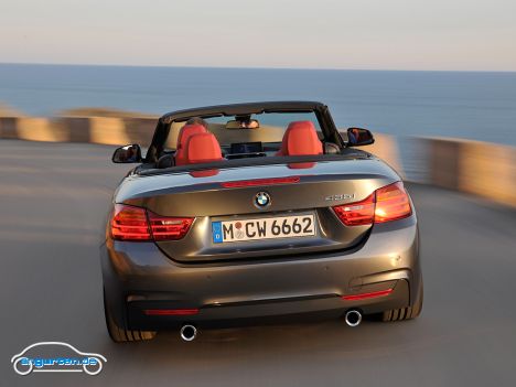 BMW 4er Cabrio - Auch die Abhebung von der 3er-Reihe macht es leichter, etwas tiefer in die Tasche zu greifen.