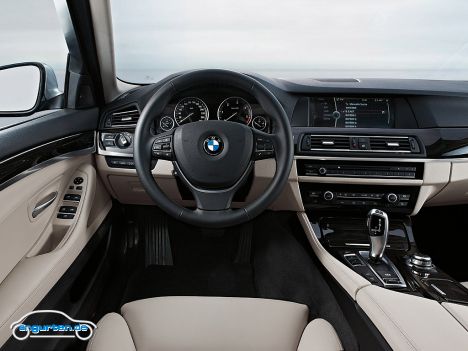 BMW 5er Limousine 2010 - Cockpit