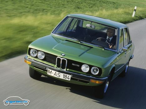 BMW 5er Limousine (E12) - Bild 2