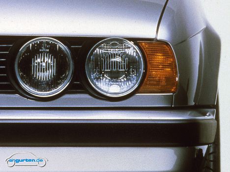 BMW 5er Limousine (E34) - Bild 6