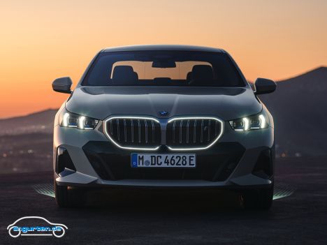Die neue BMW 5er Limousine 2023 - Frontansicht