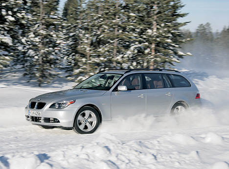 BMW 5er Touring im Winter