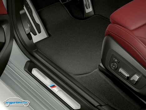 BMW X4 Facelift 2021 - Einstiegsleiste BMW M-Logo für entsprechende Modelle