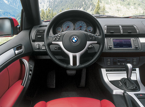 BMW X5, Cockpit