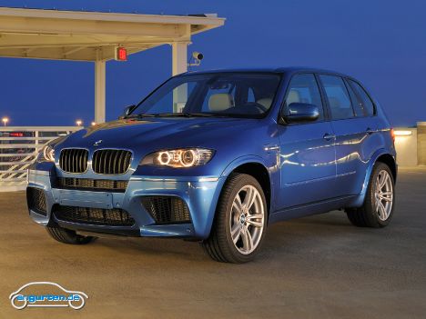 550 PS im Geländewagen - mit dem BMW X5 M kein Problem.