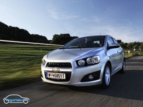 Chevrolet Aveo Sedan - Front