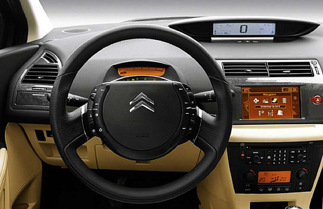 Citroen C4 - Cockpit