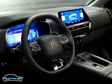 Citroen C5 Aircross Facelift - Innen allerdings ist zumindest die Mittelkonsole deutlichst überarbeitet.