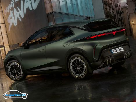 Cupra Raval 2026 - Hier abgebildet ist er in Manganese matt.