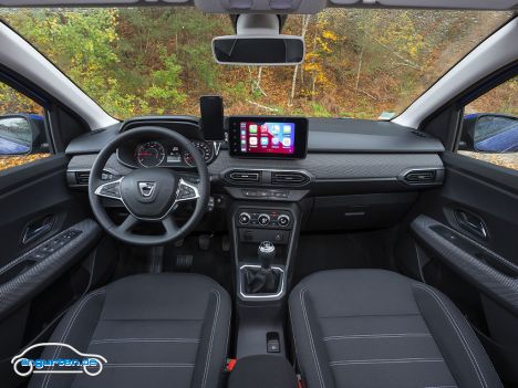 Dacia Sandero 2021 - Ausstattung mit Touchscreen