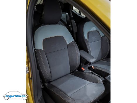 Dacia Sandero Stepway Facelift 2026 - Vordersitze