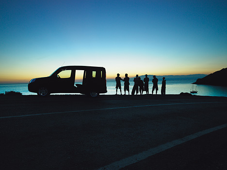 Fiat Doblo - Sonnenuntergang am Meer